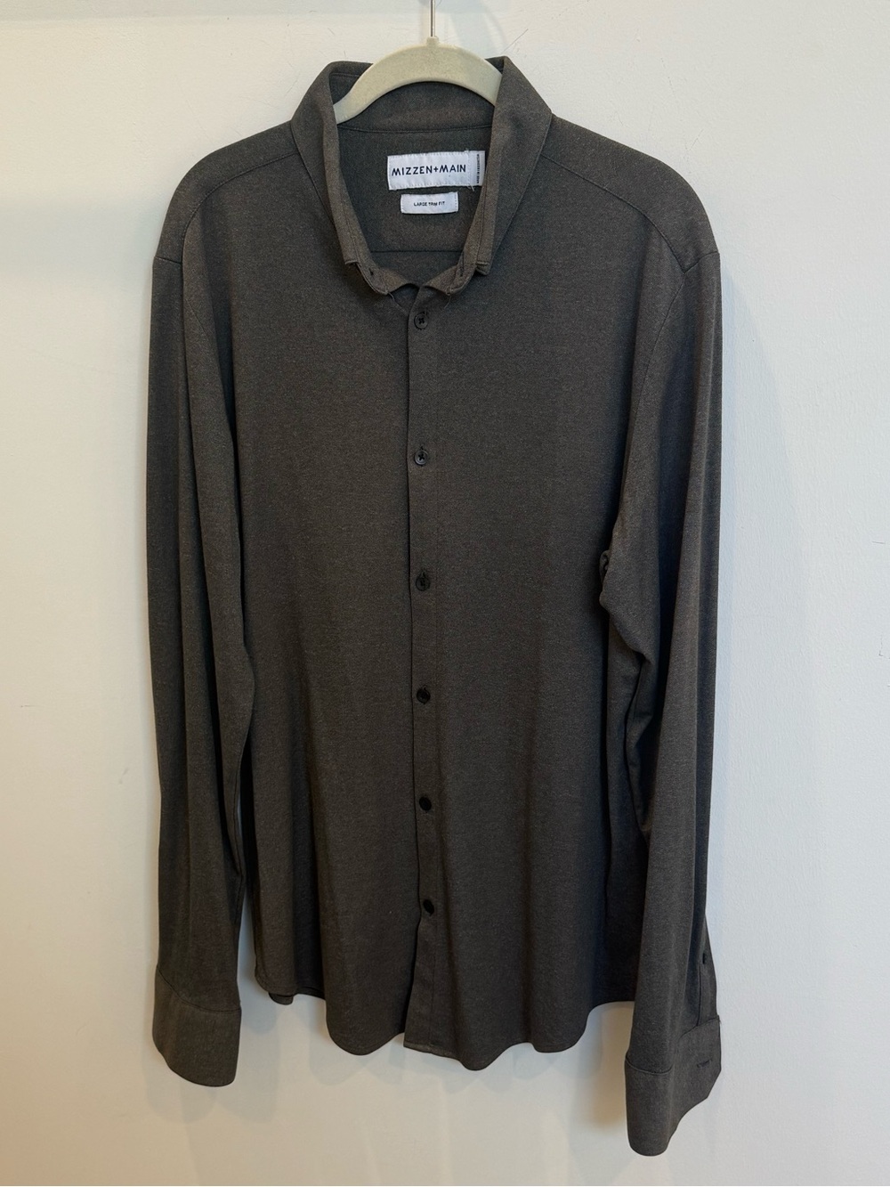 Mizzen+Main Men's Long Sleeve Button-Up Shirt — Charcoal Gray
